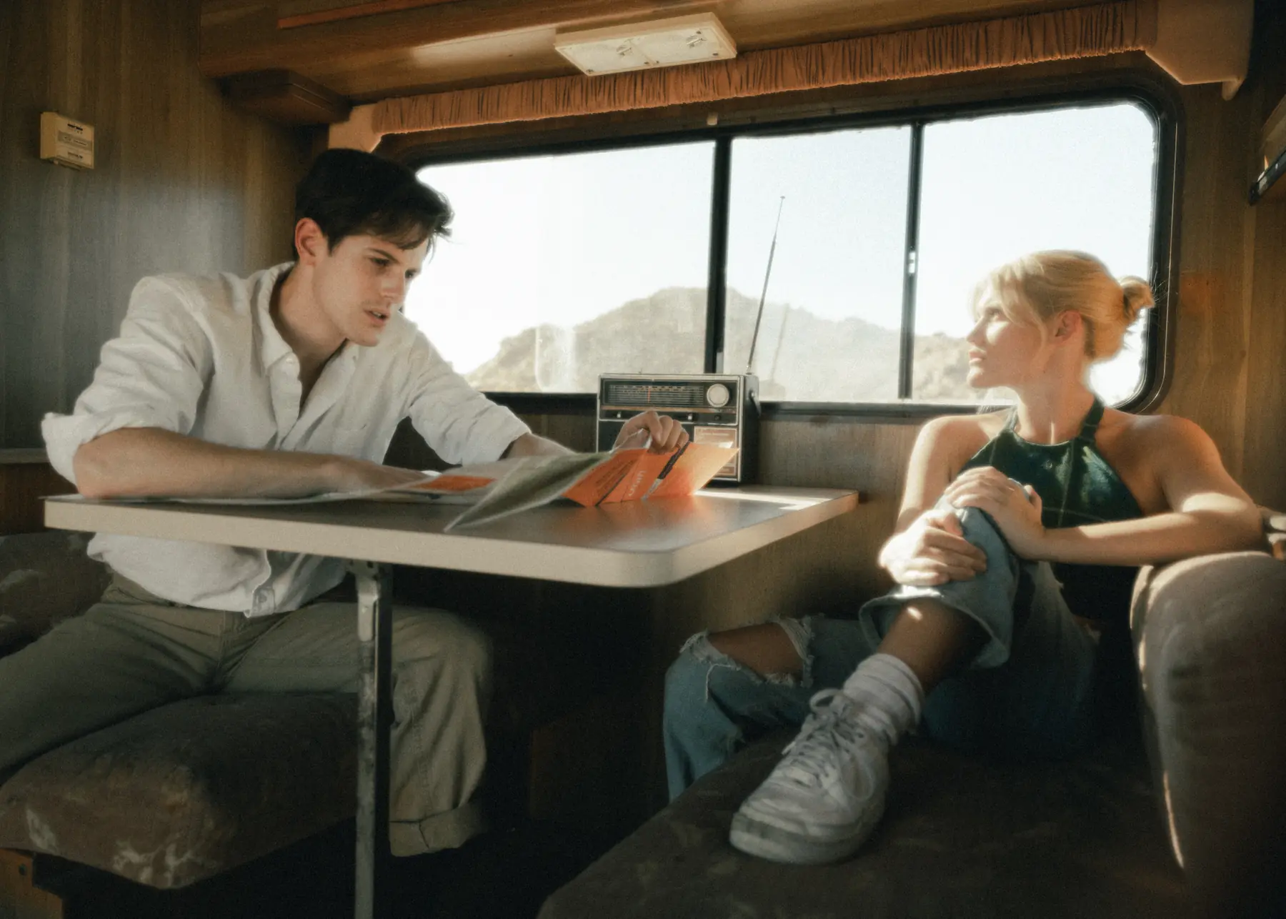 Behind the scenes with Emmanuelle and Jack